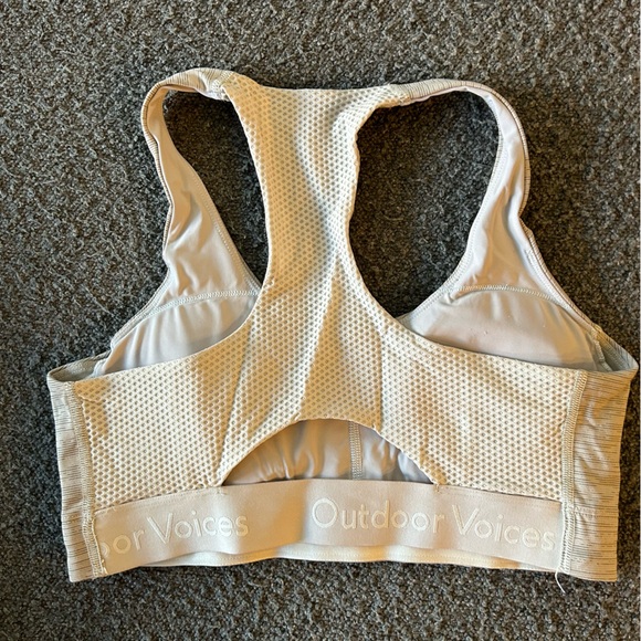 Outdoor Voice Doing Things Bra - Coyote/Atmosphere Color in Size Small - Picture 3 of 4